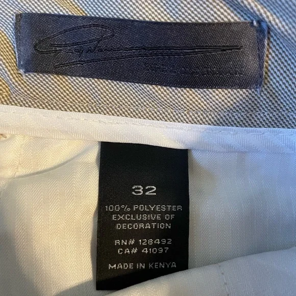 NEW Greg Norman Men’s Khaki Golf Shorts - Picture 3 of 6